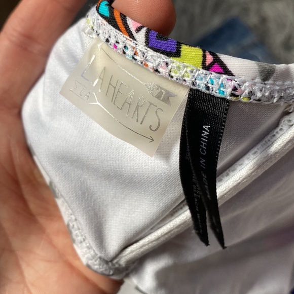 Tribal print bikini top - Picture 4 of 4